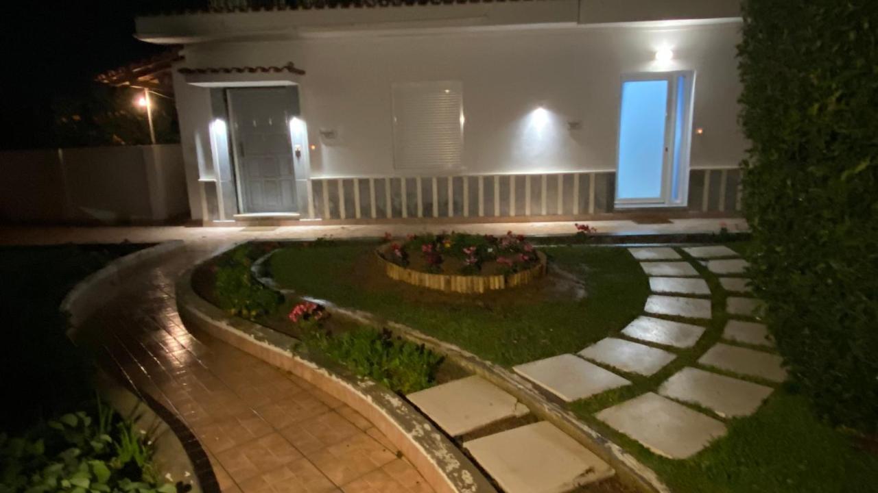 Patras Golden Suite Bagian luar foto