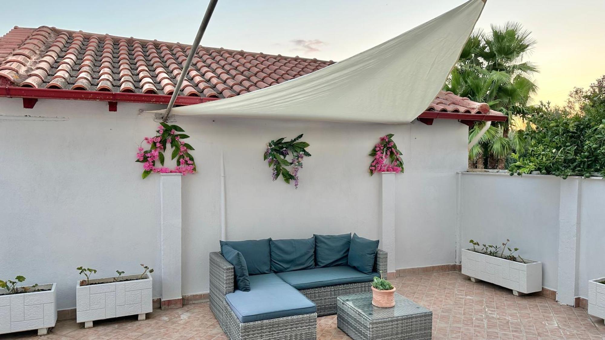 Patras Golden Suite Bagian luar foto